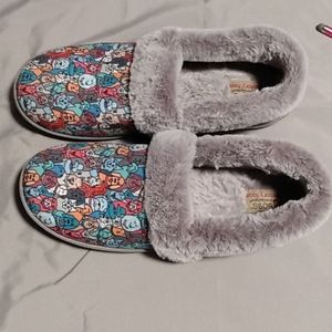 Bob's Skechers slippers dog print, barely worn,11m
